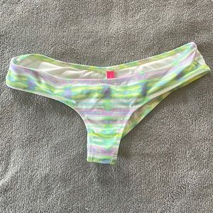 Victoria’s Secret ruched cheeky bikini bottom